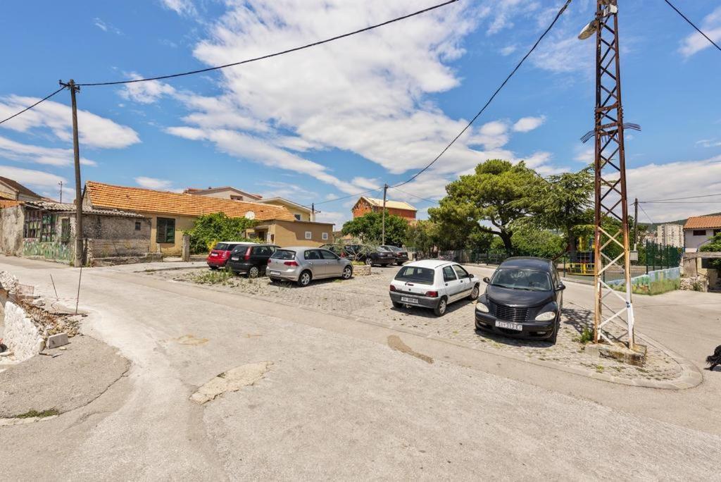 Apartments Tara, Sibenik - Mandalina Exterior photo